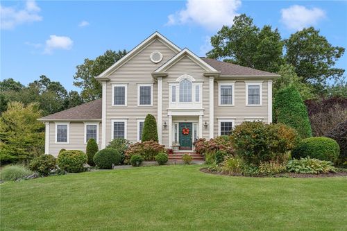 25 Millers Brook Drive, Cumberland, RI, 02864 | Card Image