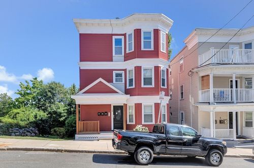 18 Peverell St, Boston, MA, 02125 | Card Image