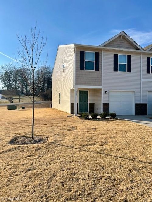 103 Slope Lane, Advance, NC, 27006 | Card Image