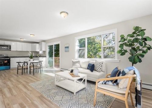 1-80 Summit St, Woonsocket, RI, 02895-5146 | Card Image