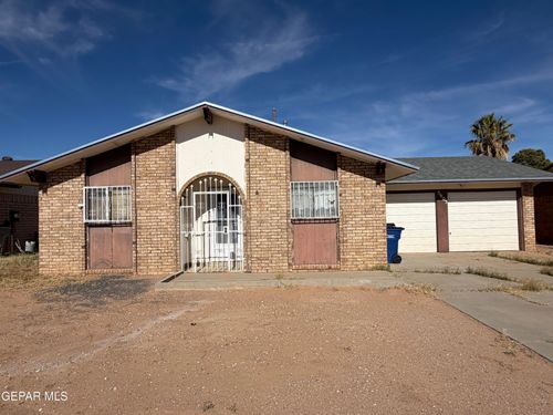 5605 Corsicana Ave, El Paso, TX, 79924-1330 | Card Image