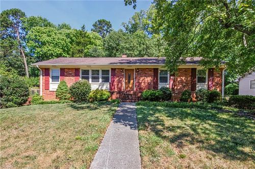 2961 Northbridge Rd, Winston Salem, NC, 27103-6518 | Card Image