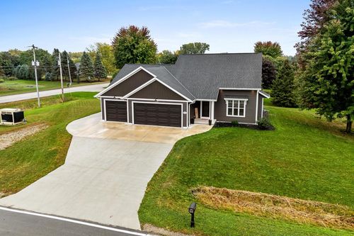 1429 Harbor Lights Road, SUAMICO, WI, 54173 | Card Image