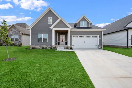2556 Carter Farm Rd, Bowling Green, KY, 42103-6046 | Card Image