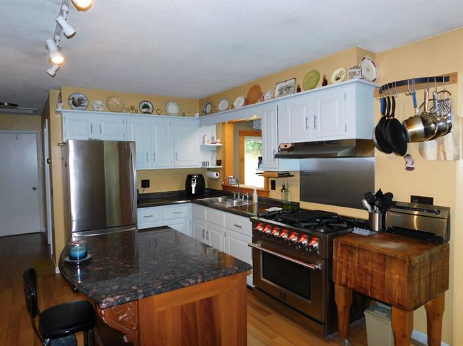 27 Van Wyck Rd, House other with 2 bedrooms, 1 bathrooms and null parking in Wallingford VT | Image 20