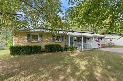 1804 Shelby Ave, Springdale, AR, 72762-3043 | Card Image