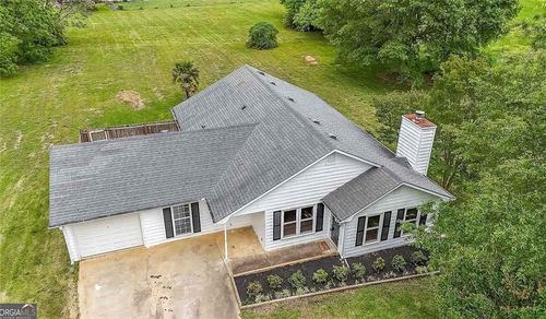 2725 Milton Bryan Dr, Loganville, GA, 30052-3900 | Card Image