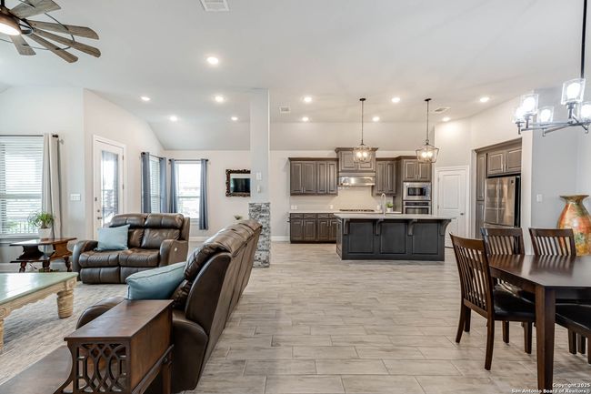 9011 Quail Gate, House other with 4 bedrooms, 3 bathrooms and null parking in Fair Oaks Ranch TX | Image 22