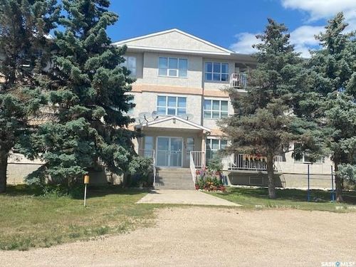 101-102 1st Ave, Caronport, SK, S0H0S0 | Card Image