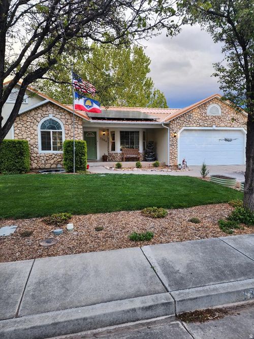 1384 50, Nephi, UT, 84648-2203 | Card Image