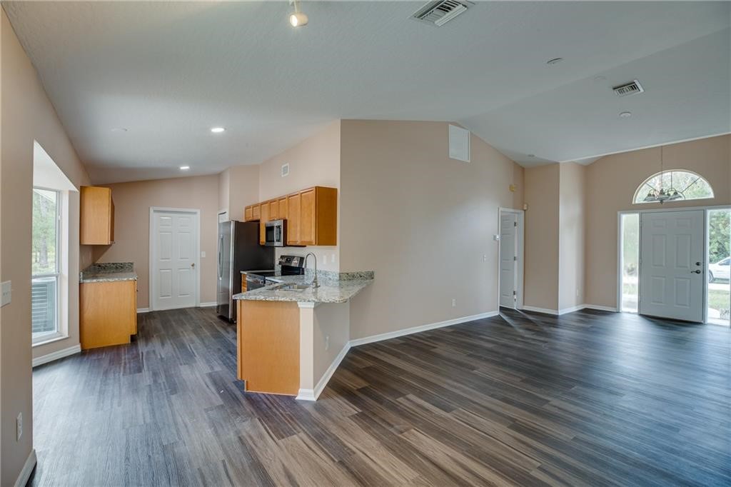 Residential Lease in Vero Beach 5