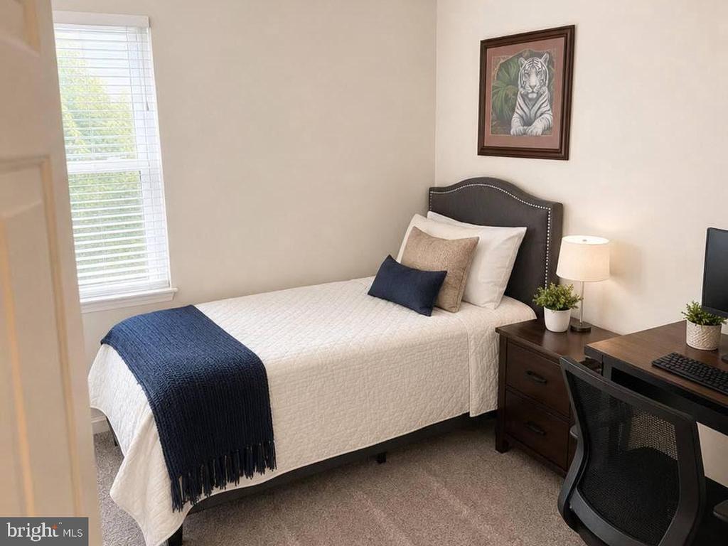 Residential in WOODBRIDGE 5