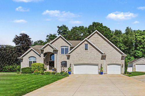 68995 Eagle Cove Ct, Edwardsburg, MI, 49112-8506 | Card Image