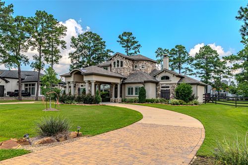 21 Moon Deck Cir, Tomball, TX, 77377-2578 | Card Image