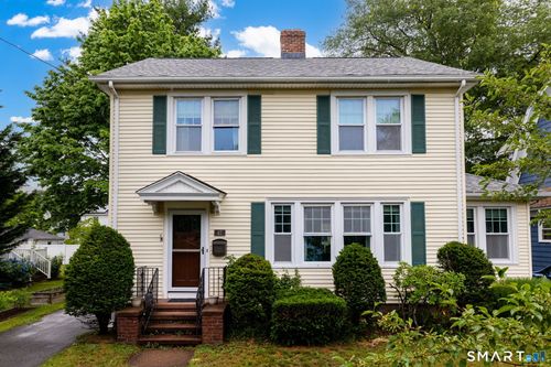 47 Harmon St, Hamden, CT, 06517-1819 | Card Image