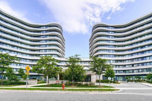 121-99 The Donway W, Toronto, ON, M3C0N8 | Card Image