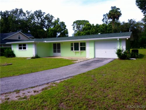 1080 N Hollywood Cir, Crystal River, FL, 34429-2633 | Card Image