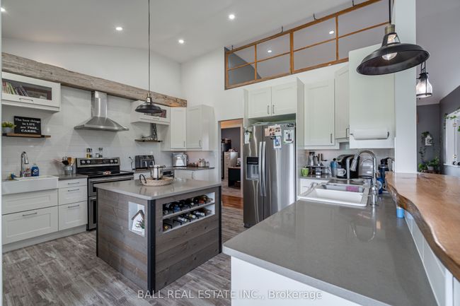 2120 Deer Bay Rd, House other with 4 bedrooms, 4 bathrooms and 8 parking in Lakefield ON | Image 12