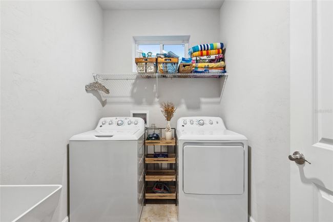 9477 67 Th Ln, House other with 3 bedrooms, 2 bathrooms and null parking in Gainesville FL | Image 18