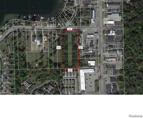 2043 S Long Lake Rd, FENTON, MI, 48430-1453 | Card Image