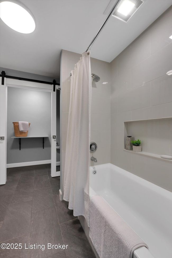 923 Mary St, House other with 3 bedrooms, 1 bathrooms and null parking in Louisville KY | Image 38