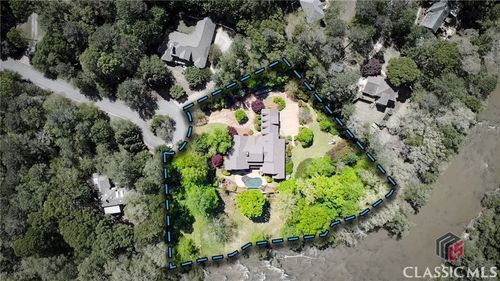 43 River Shoals Dr, Athens, GA, 30606-7158 | Card Image