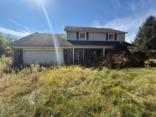 10716 Wengerlawn Rd, Brookville, OH, 45309-9626 | Card Image