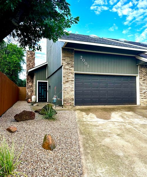 2007 Fleur De Lis Ct, Arlington, TX, 76012-2200 | Card Image
