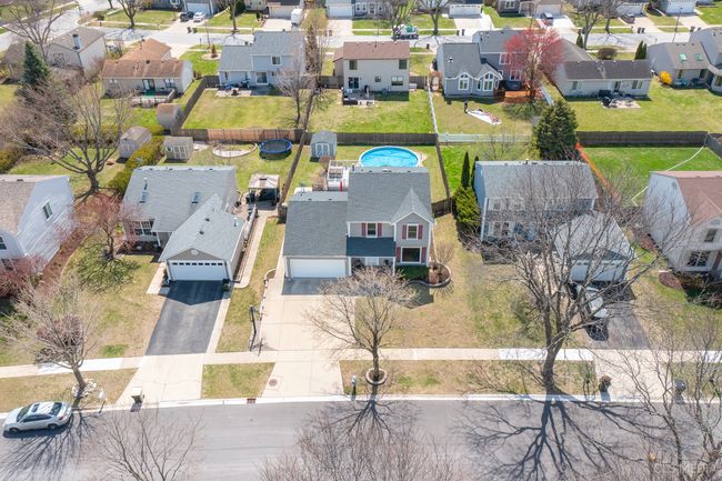 1813 Longboat Dr, House other with 3 bedrooms, 3 bathrooms and 2 parking in Elk Grove Village IL | Image 27