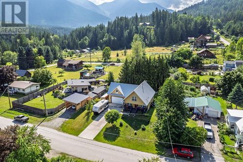 609 Craft Street, Kaslo, BC, V0G1M0 | Card Image
