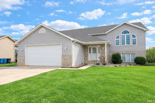 763 Longwood Dr, Lowell, IN, 46356-2588 | Card Image