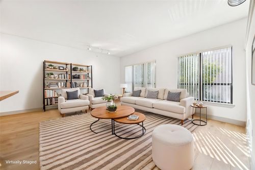 2203-1901 Post Oak Blvd, Houston, TX, 77056-3922 | Card Image