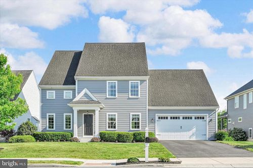 678 Integrity Dr, LITITZ, PA, 17543-5002 | Card Image