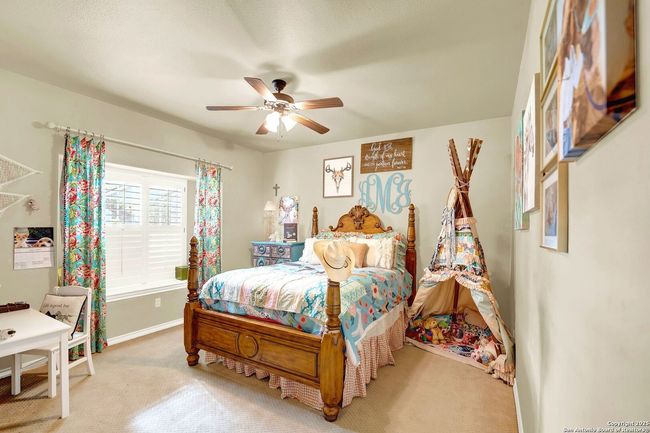 1409 Woodland Ct, House other with 4 bedrooms, 4 bathrooms and null parking in Hondo TX | Image 34
