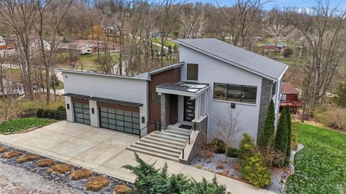 3666 Cooper Rd, Blue Ash, OH, 45241-3323 | Card Image