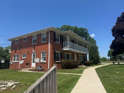3175 N 75th St, Milwaukee, WI, 53216-2766 | Card Image