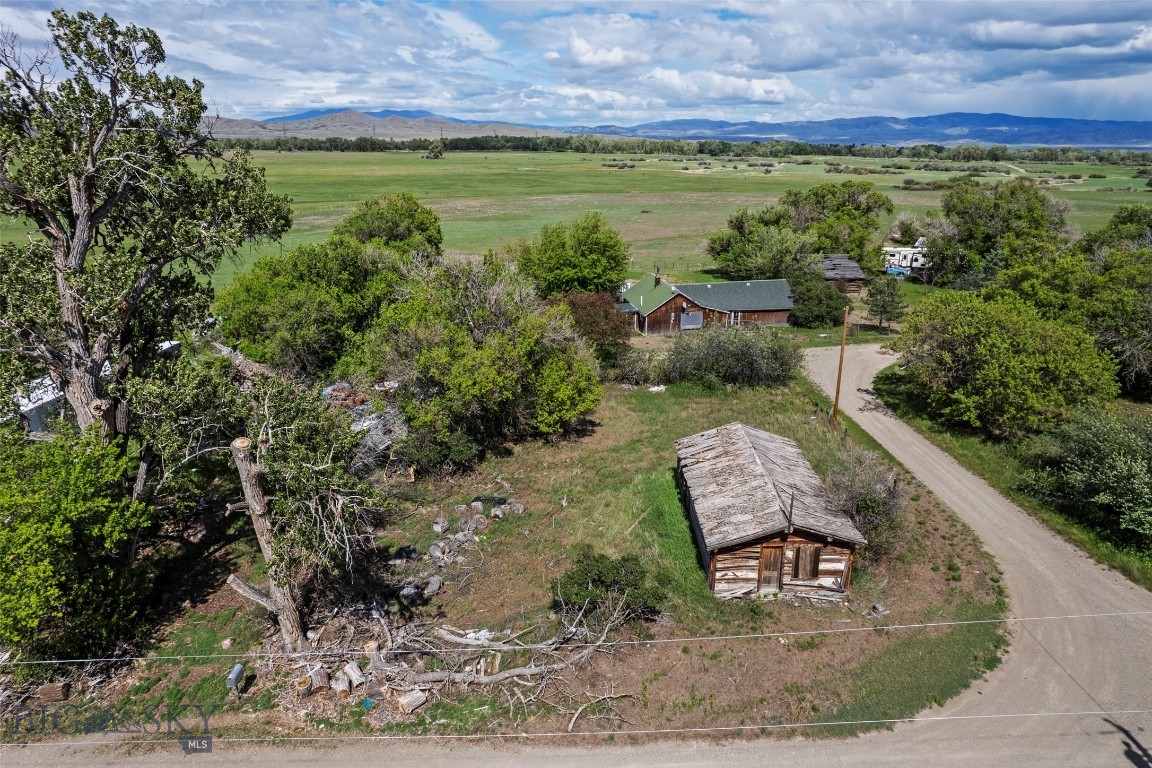 Land in Radersburg