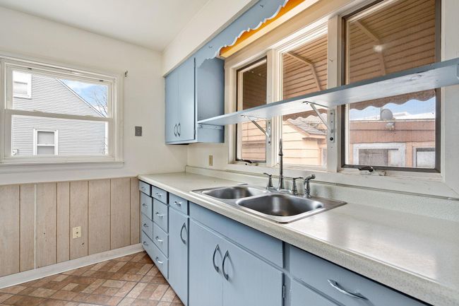 19-web-or-mls-1603-4th-ave-nw.jpg | Image 19