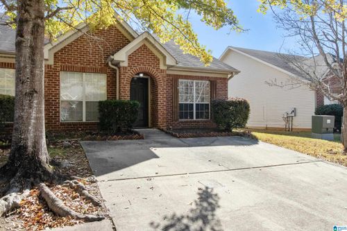 2776 Southwood Ln, Bessemer, AL, 35022-5692 | Card Image