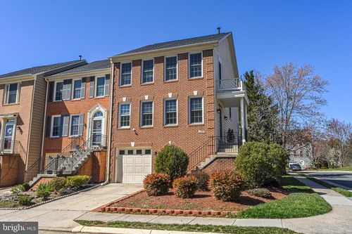 12700 Dogwood Hills Ln, FAIRFAX, VA, 22033-3243 | Card Image