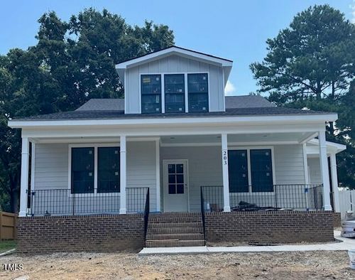 203 Baggett Ave, Raleigh, NC, 27604-2303 | Card Image