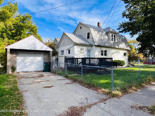 130 Lathrop Street, Lansing, MI, 48912 | Card Image