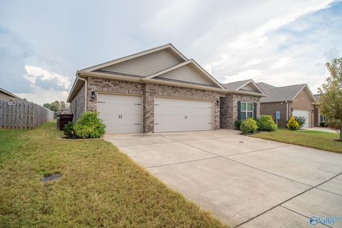 26382 Jones Springs Dr, Athens, AL, 35613-6176 | Card Image