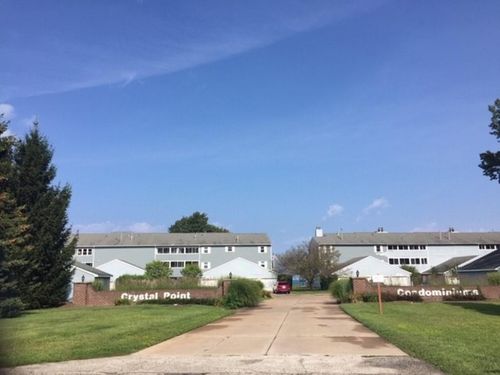 c11-3304 Baer Beach Rd, Erie, PA, 16505-1864 | Card Image