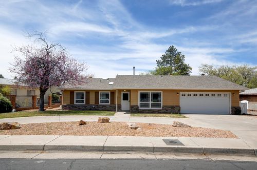 4631 Sherwood St Ne, Albuquerque, NM, 87109-2817 | Card Image
