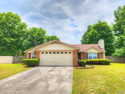 1008 Fieldstone Court, Huntsville, AL, 35803 | Card Image