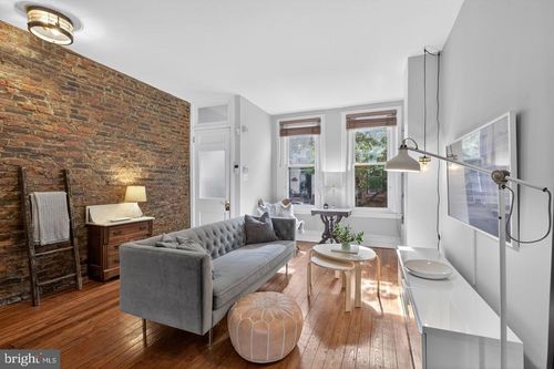 892 N Bucknell St, PHILADELPHIA, PA, 19130-1935 | Card Image