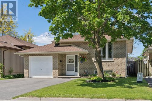 2538 Foxmeadow Rd, Peterborough, ON, K9L1X2 | Card Image