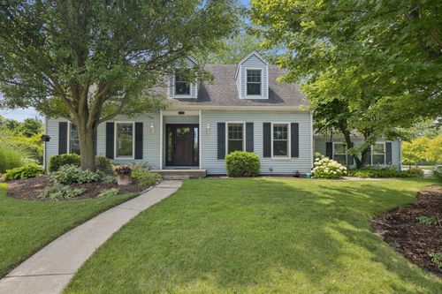 102 Azalea Rd, Frankfort, IL, 60423-1583 | Card Image