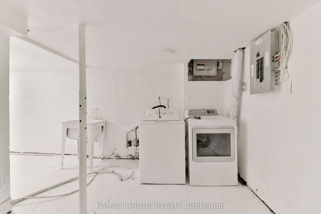 UNIT-1 - 93 Mcmillan Dr, House attached with 1 bedrooms, 1 bathrooms and null parking in Oshawa ON | Image 13